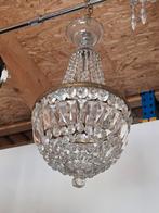 Zakkroon. Sac a perles. Kristallen Kroonluchter, Ophalen