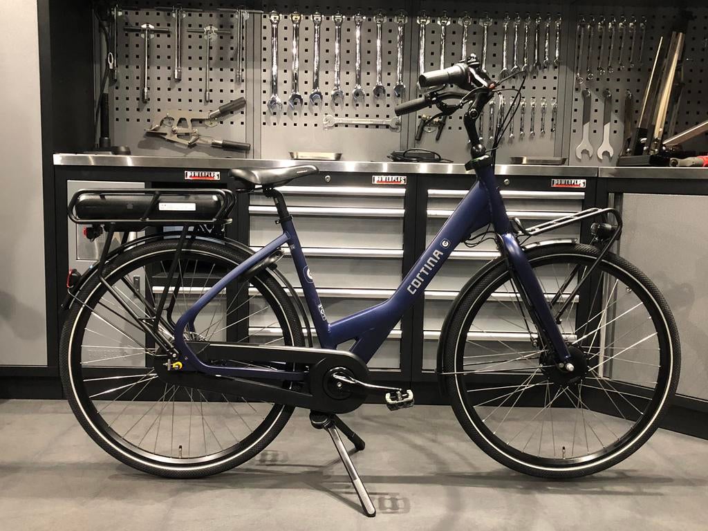 Cortina E-Common D50 450WH met slechts 392 km!, Versnellingen, Zo goed als nieuw, 50 tot 53 cm, Ophalen