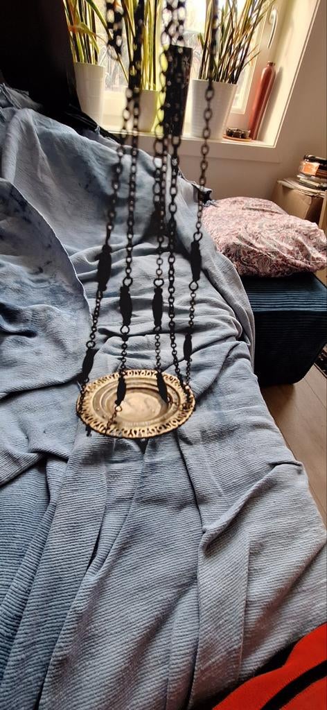 Antieke Bronzen Hangdecoratie met Kettingen, Antiek en Kunst, Antiek | Koper en Brons, Ophalen