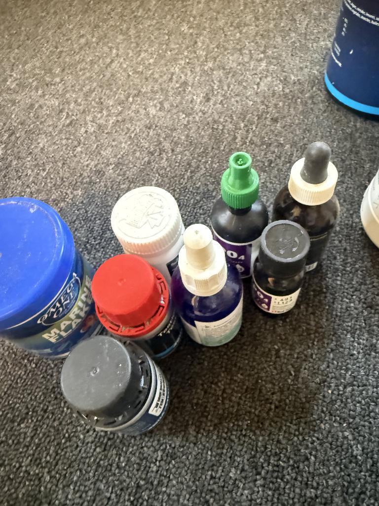 Zee aquarium goedjes en middeltjes, Ophalen