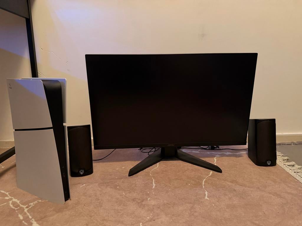 PlayStation 5 Disc Edition met controller + monitor, Spelcomputers en Games, Spelcomputers | Sony PlayStation 5, Ophalen, Zo goed als nieuw