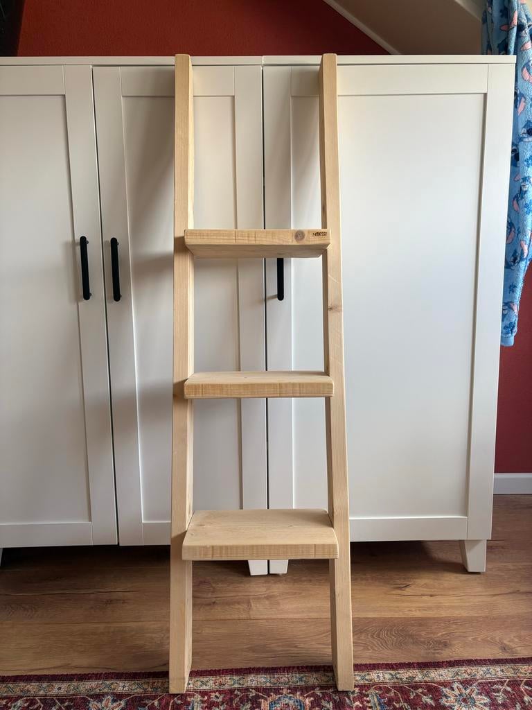 Leuk staand wandrek / decoratie ladder van hout, merk Noesst, Ophalen, Gebruikt