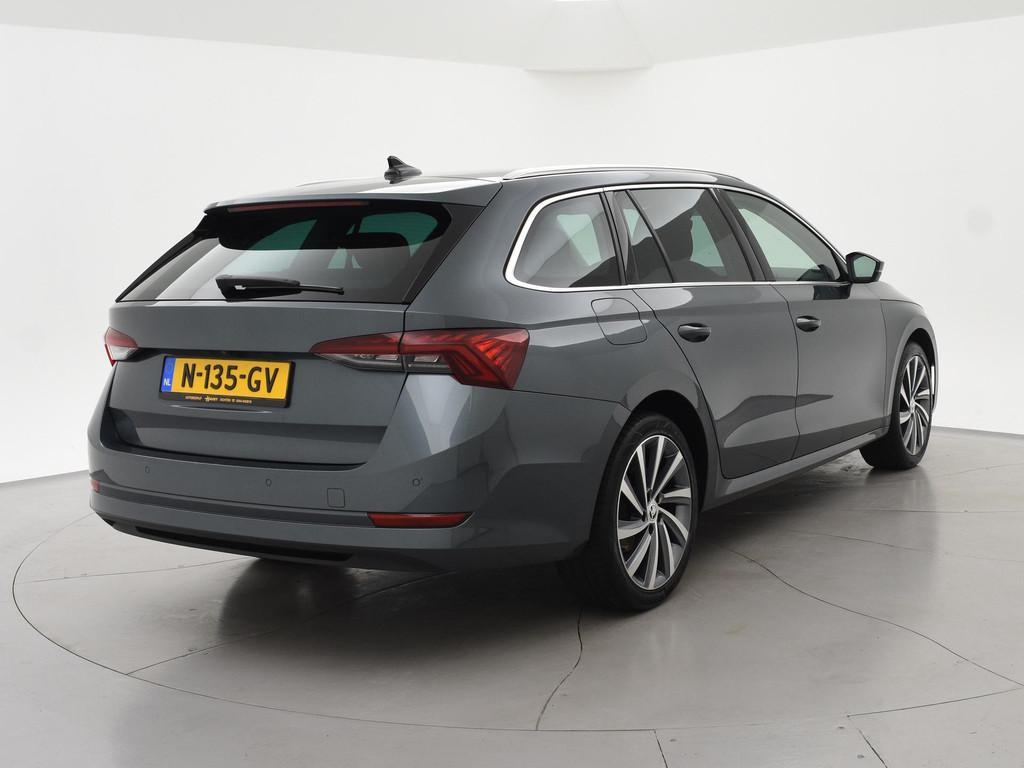 Skoda Octavia Combi 1.5 e-TSI AUT. + 18 INCH | ADAPTIVE CRUI, Auto's, Stof, Euro 6, 4 cilinders, 150 pk