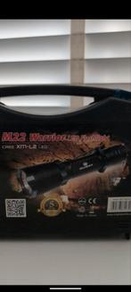 Olight M22 Warrior LED Zaklamp - Zo goed als nieuw, Ophalen of Verzenden, Zo goed als nieuw, Batterij