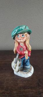 GOEBEL meisje met hoed (1977), Ophalen of Verzenden, Zo goed als nieuw, Mens