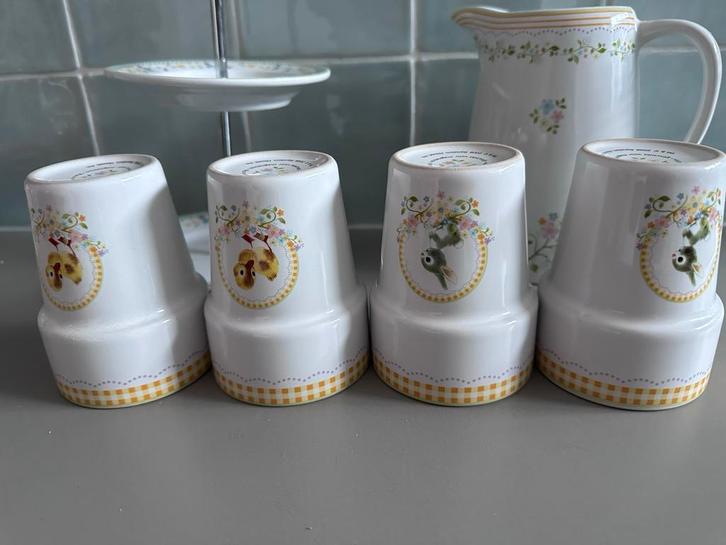 Voorjaars servies set, Huis en Inrichting, Keuken | Servies, Gebruikt, Compleet servies, Overige stijlen, Keramiek, Ophalen of Verzenden