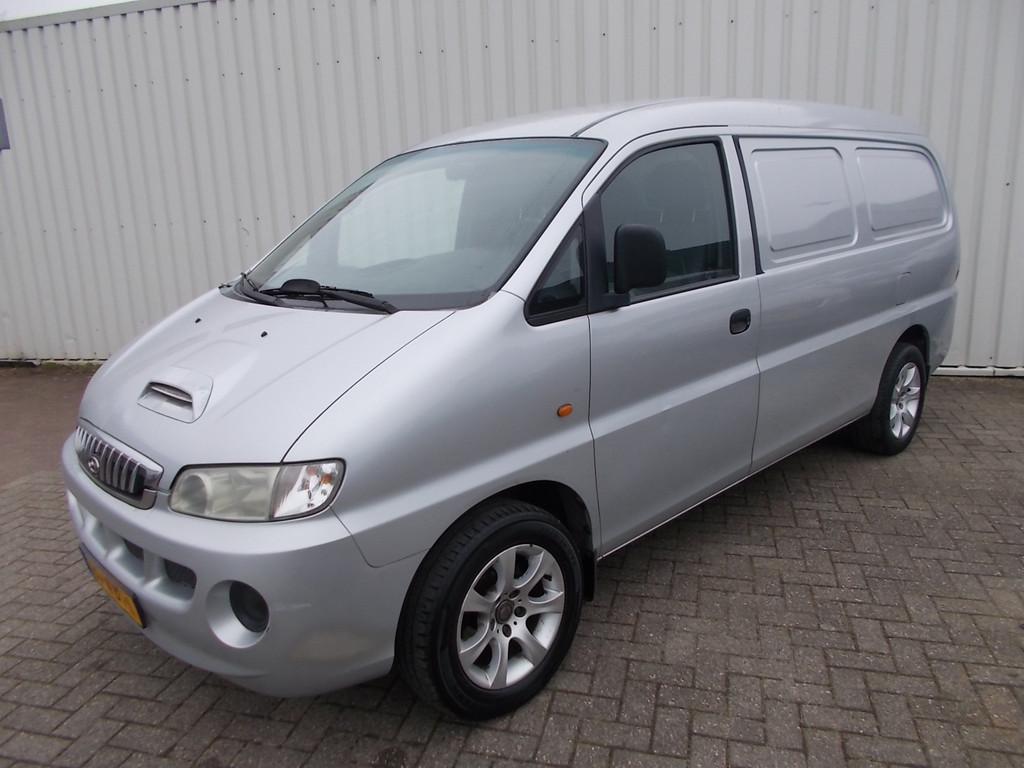 Hyundai H200 2.5 TCI lang (bj 2006), Auto's, 1786 kg, Gebruikt, 4 cilinders, Metallic lak