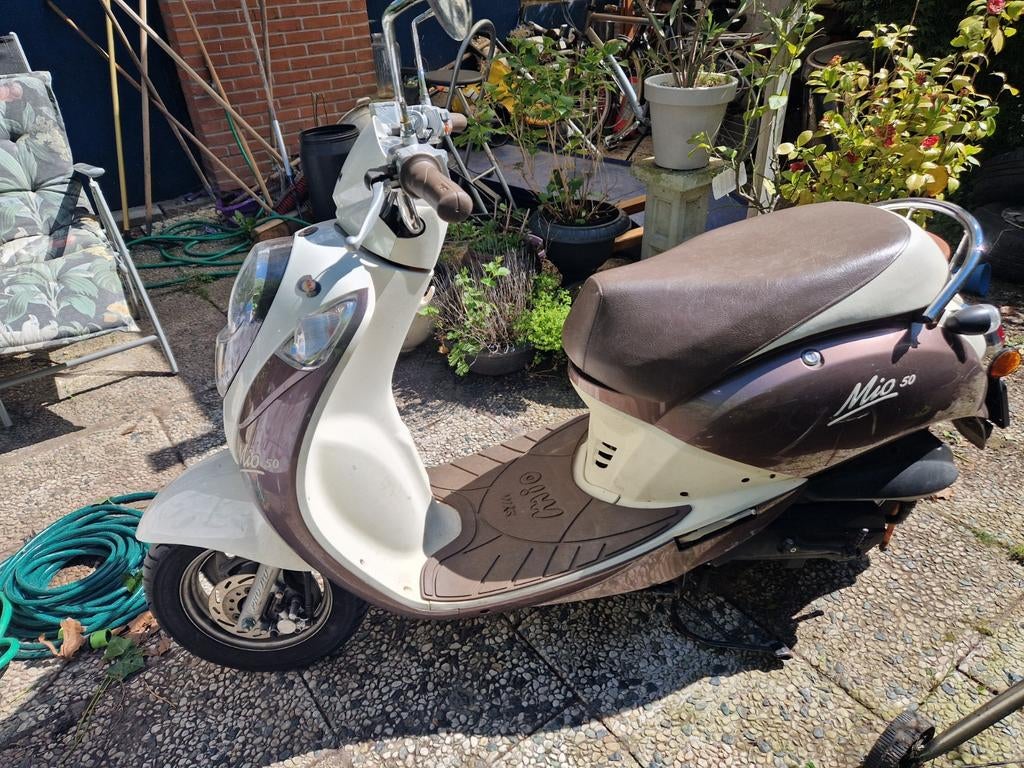 Sym Mio Scooter blauw kenteken, Fietsen en Brommers, Scooters | SYM, Mio, Gebruikt, Ophalen of Verzenden, Benzine