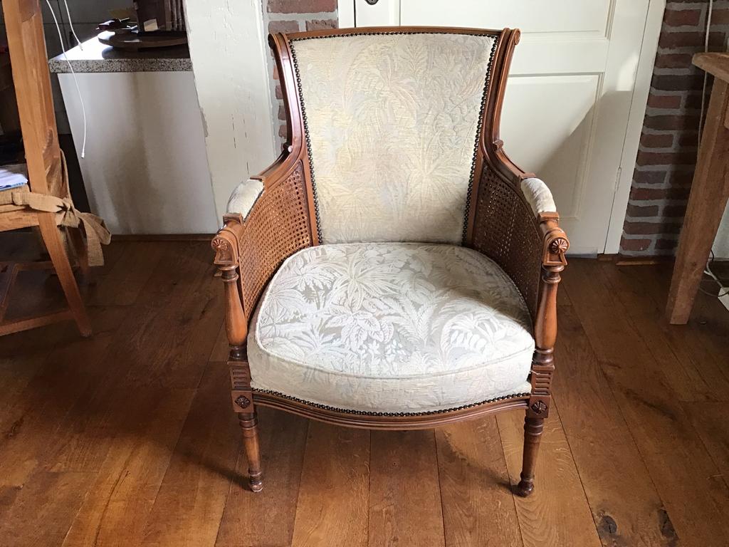 Franse feauteuil, Ophalen