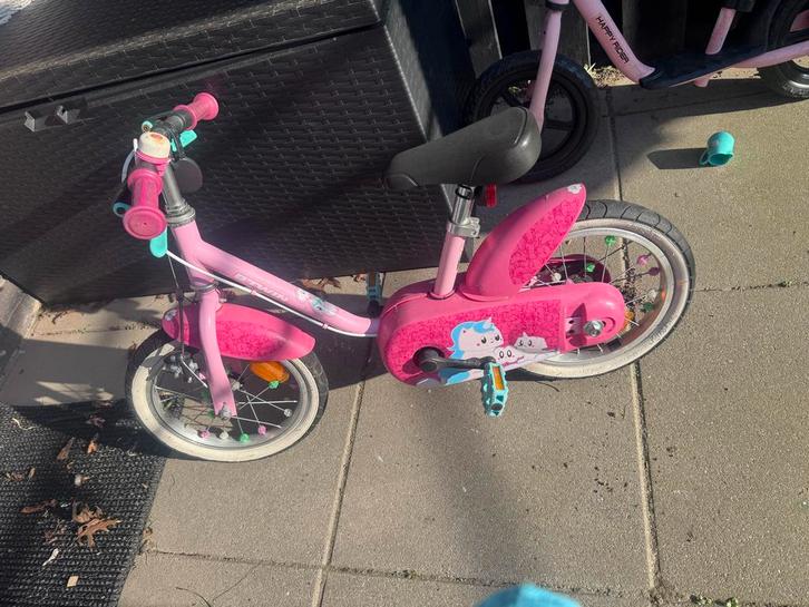 Leuke 14 inch Btwin Unicorn Kinderfiets, Fietsen en Brommers, Fietsen | Meisjes, Gebruikt, 14 inch of minder, Handrem, Ophalen