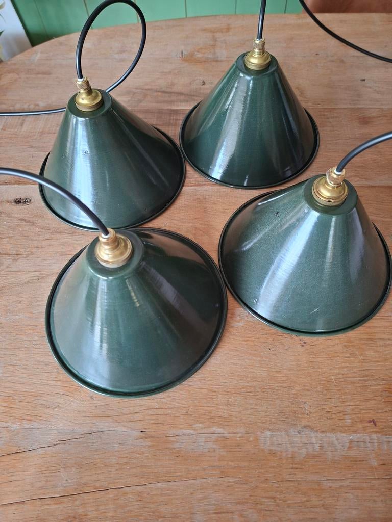 Groen emaille hanglampen, vintage hanglampjes, Huis en Inrichting, Lampen | Hanglampen, Ophalen of Verzenden, Minder dan 50 cm