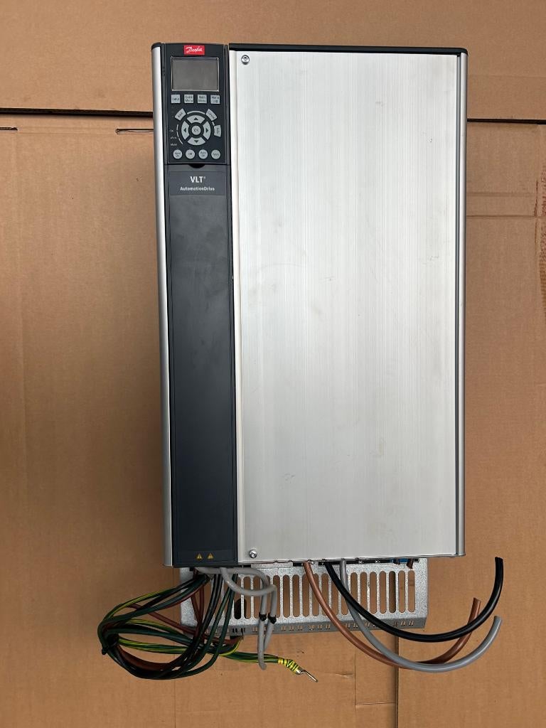 Danfoss VLT frequentieregelaars, Hobby en Vrije tijd, Elektronica-componenten, Gebruikt, Ophalen of Verzenden