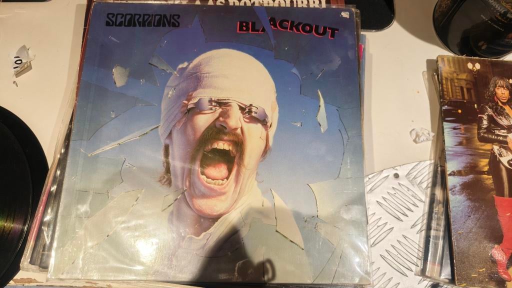 Scorpions - Blackout (1982) LP Vinyl, Ophalen of Verzenden, Zo goed als nieuw