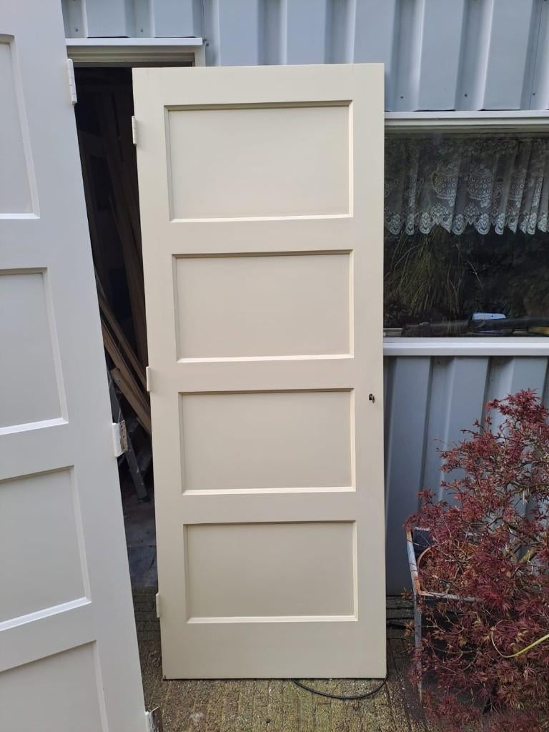 2 hardhouten paneeldeuren, Doe-het-zelf en Verbouw, Deuren en Horren, Ophalen, Gebruikt, Minder dan 80 cm, Binnendeur