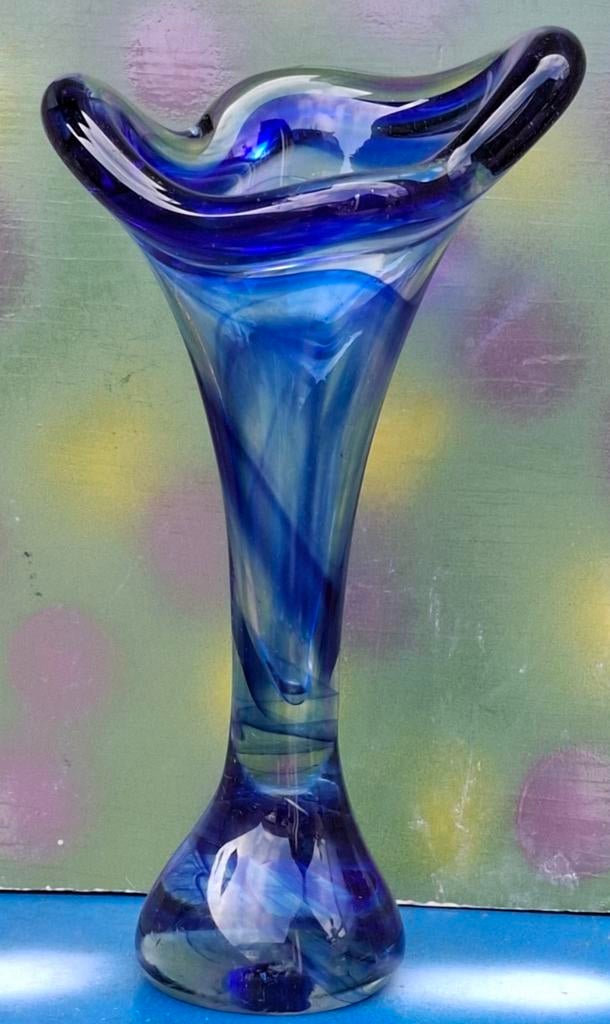 Vaas. MURANO.  Kobaltblauw.  Solifleur.  23 cm., Huis en Inrichting, Woonaccessoires | Vazen, Ophalen, Blauw, Minder dan 50 cm