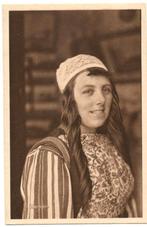 Klederdracht vrouw Marken, Verzamelen, Verzenden, 1940 tot 1960, Ongelopen, Klederdracht