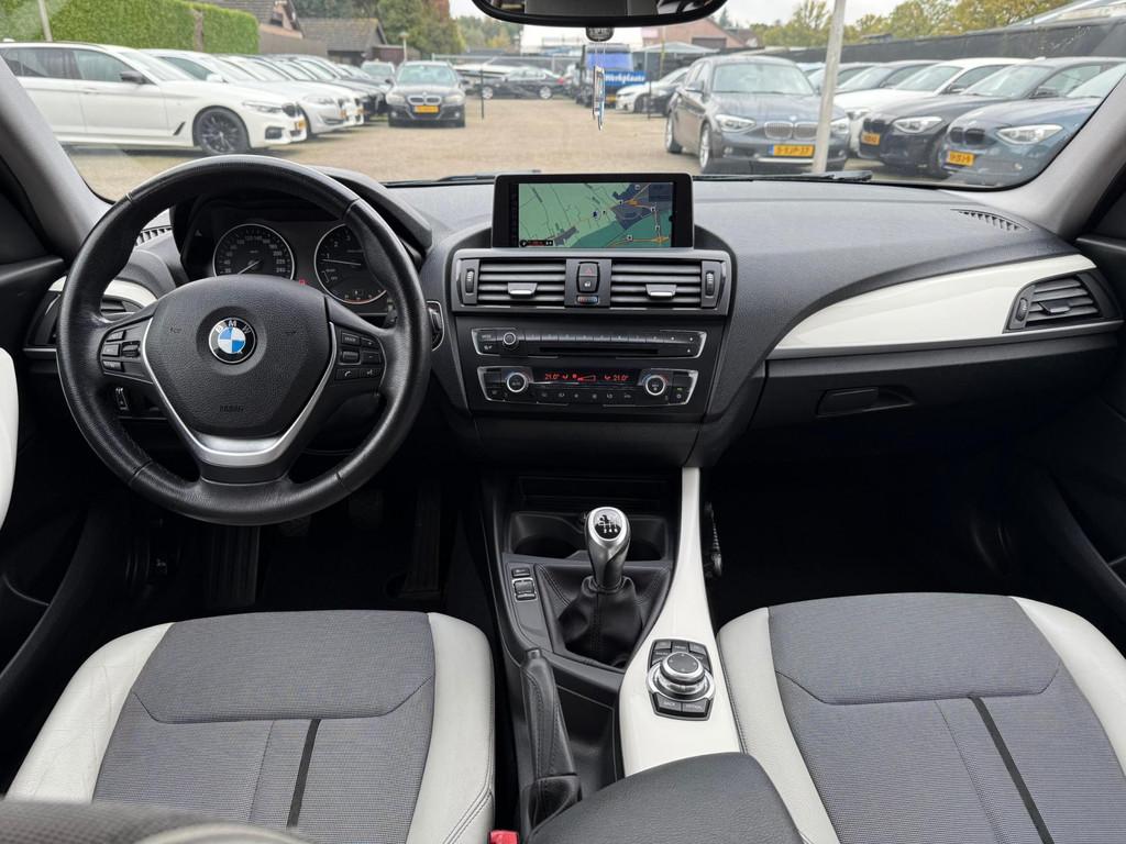 BMW 1-serie 116i Business+ Urban|Nieuwe Ketting + Klepseals|, Auto's, Gebruikt, Zwart, 4 cilinders, Blauw