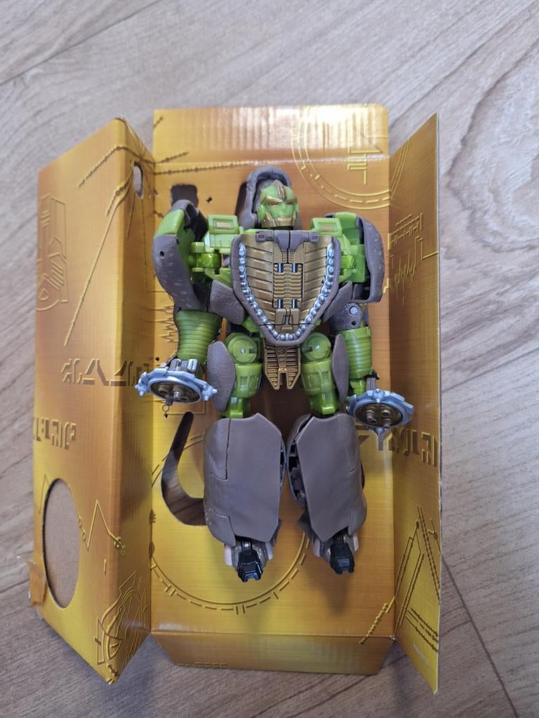 Transformers War for Cybertron Kingdom Rhinox, Ophalen of Verzenden, Zo goed als nieuw