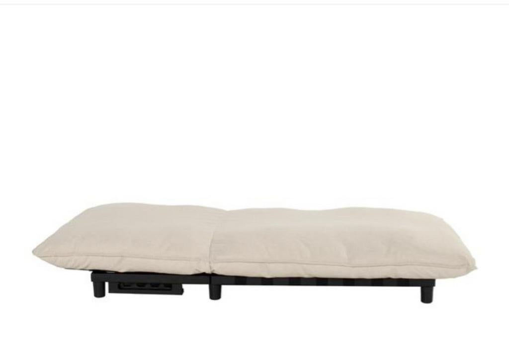 Ligbed met beige kussen, Tuin en Terras, Ligbedden, Ophalen, Verstelbaar