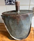 Antieke metalen xl veldfles met houten stop, Ophalen of Verzenden