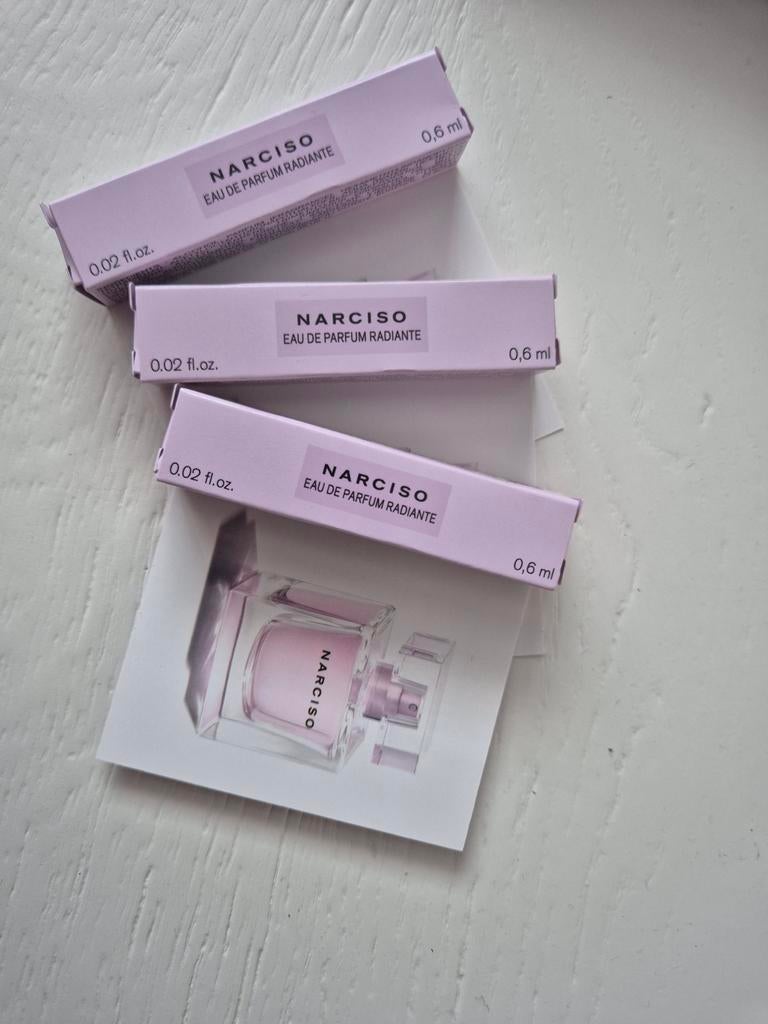 Narciso Eau de Parfum Radiante - 3 samples 0,6 ml, Ophalen of Verzenden, Nieuw