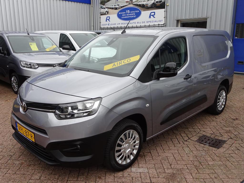 Toyota PROACE CITY 1.5 D-4D Navigator Long 130 PK NAVI CRUIS, Auto's, Bestelauto's, Voorwielaandrijving, Stof, Gebruikt, 4 cilinders