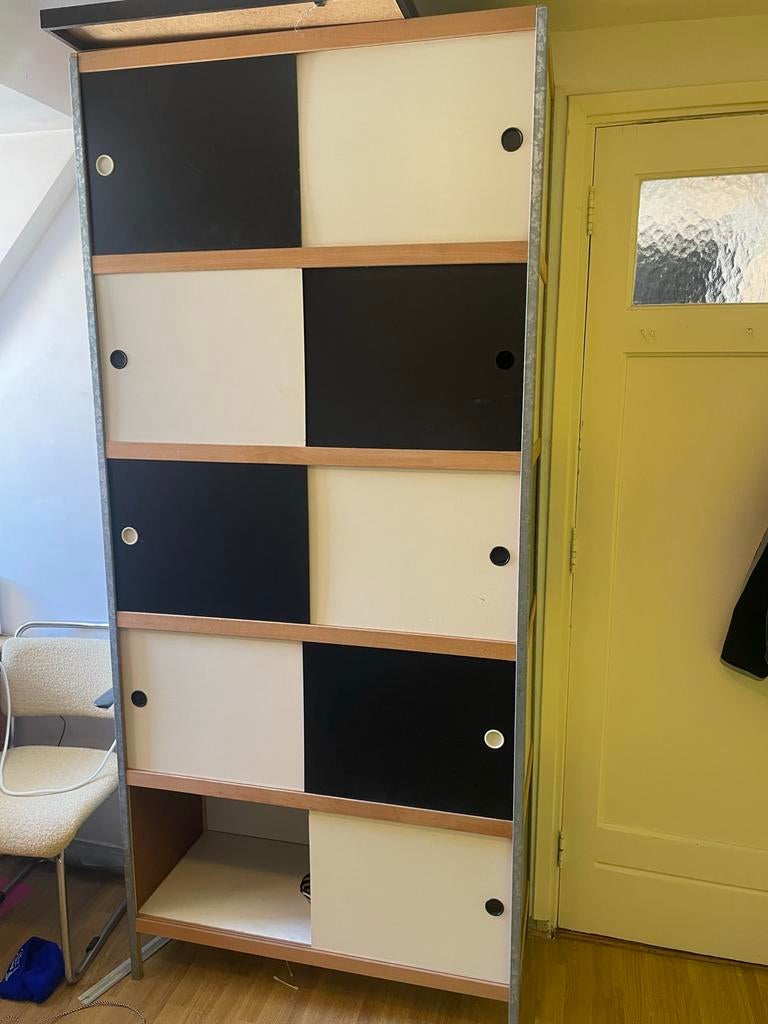 Kewlox Kast in goede staat - Ophalen, Huis en Inrichting, Kasten | Kledingkasten, 100 tot 150 cm, 200 cm of meer, Ophalen of Verzenden