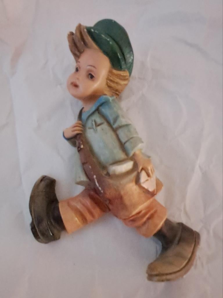 Antiek keramiek beeldje verzamelobject EIG.L.V, Ophalen of Verzenden, Zo goed als nieuw, Beeldje of Poppetje