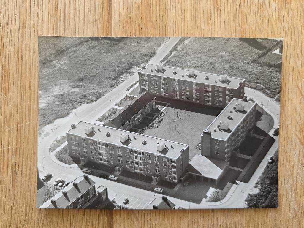 72 flatwoningen Bloemendaal jaren 60, Ophalen of Verzenden, 1960 tot 1980, Gebruikt, Overige onderwerpen
