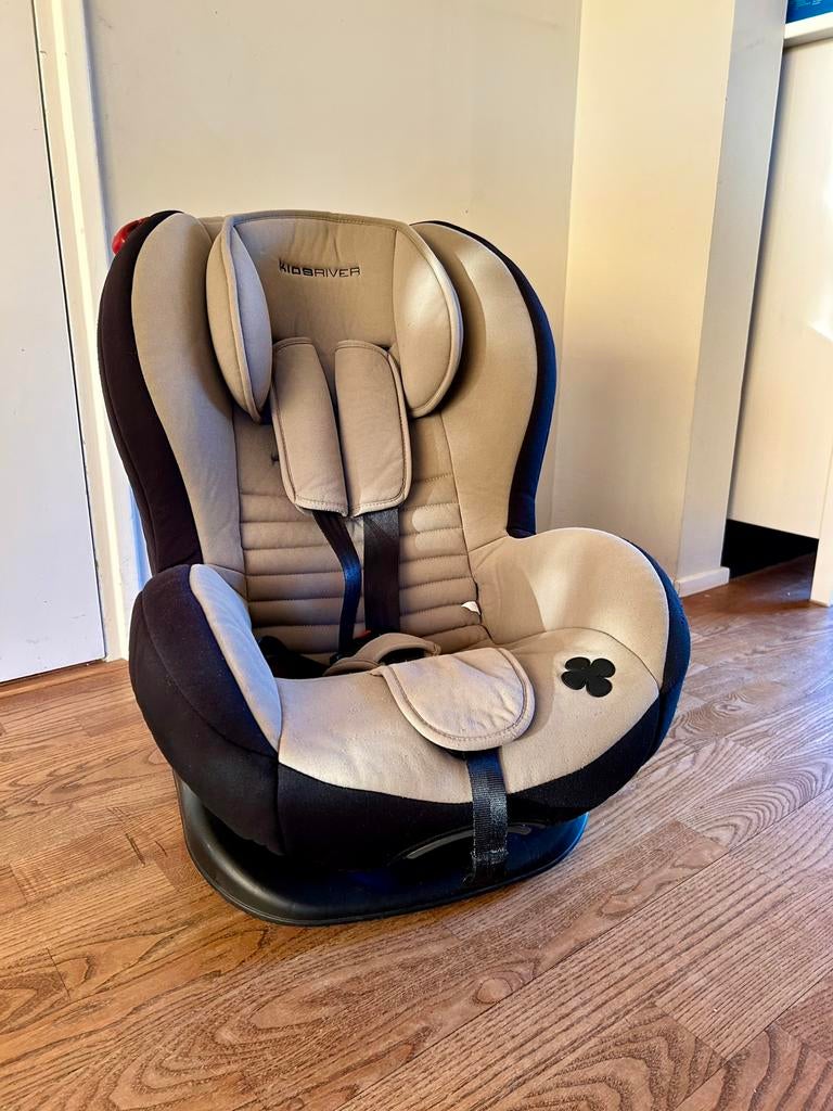 KidsRiver autostoel group 1 (9-18kg), 9 t/m 18 kg, Ophalen, Overige merken, Gebruikt