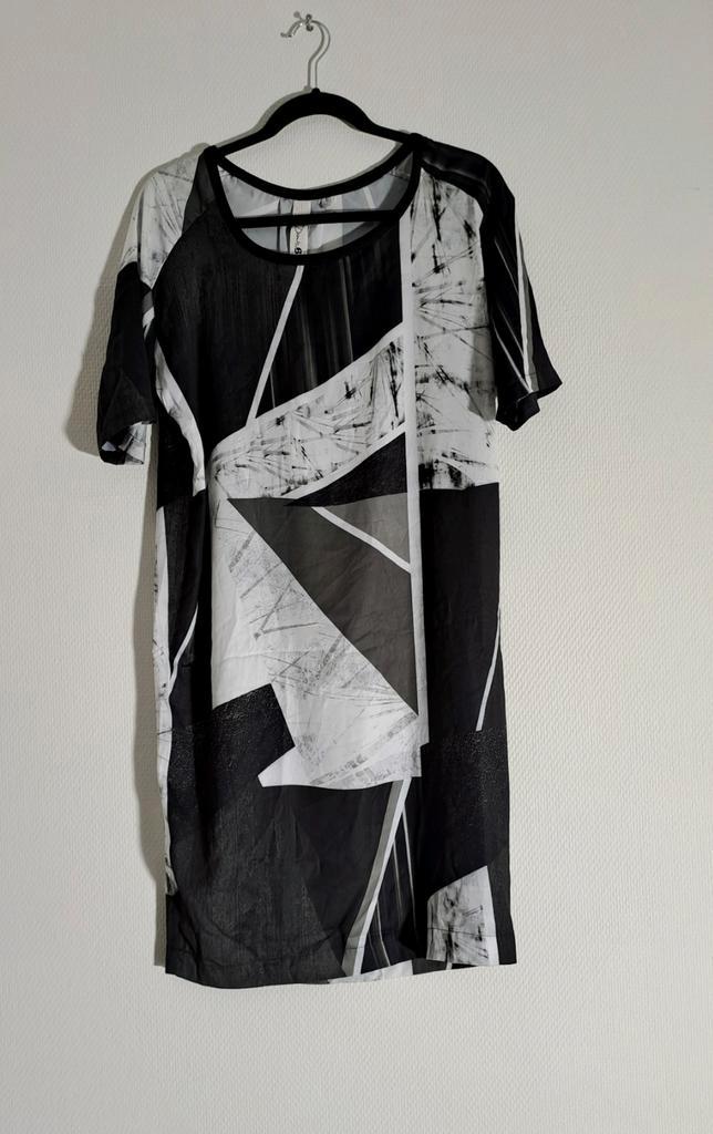 Dante 6 Satijnen Dames Jurk - XS, Kleding | Dames, Jurken, Zo goed als nieuw, Maat 34 (XS) of kleiner, Zwart, Knielengte, Ophalen of Verzenden