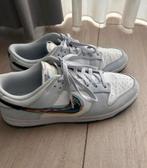 Nike Dunk Low 3D Swoosh - Stijlvolle Sneakers, Ophalen of Verzenden, Zo goed als nieuw, Wit, Sneakers of Gympen