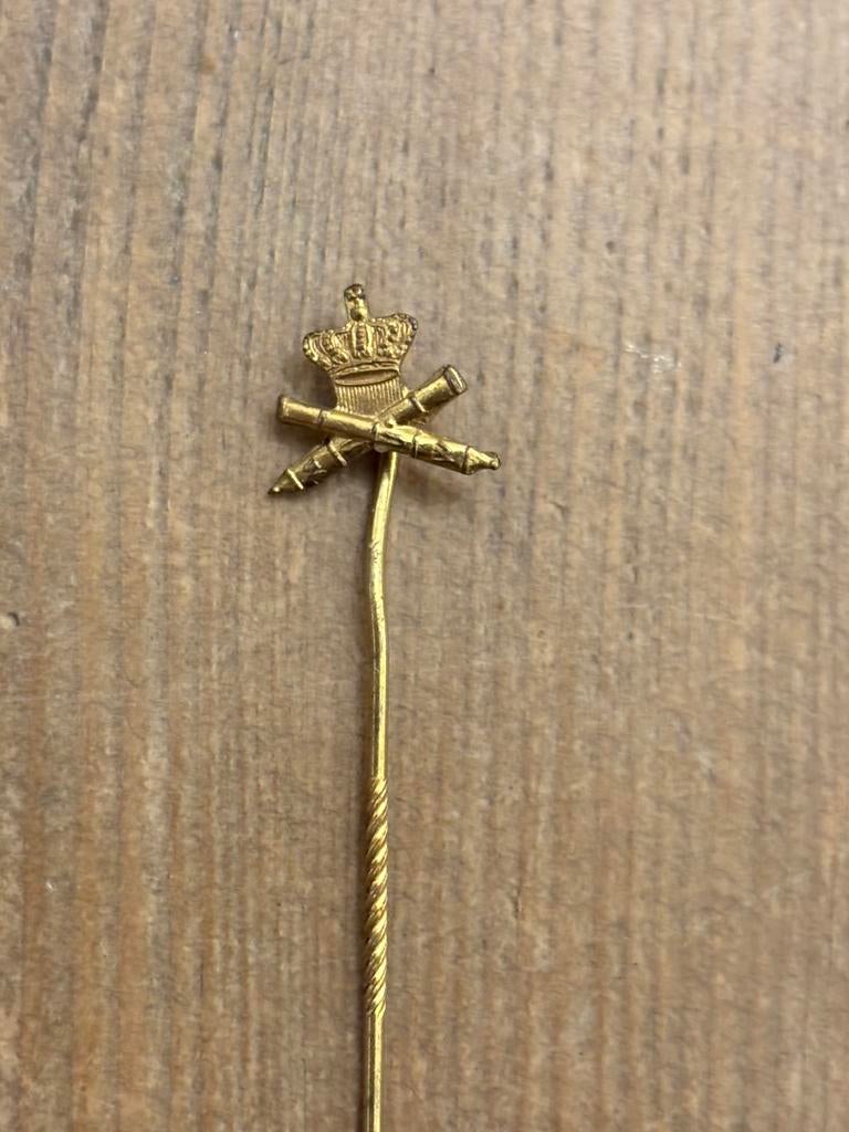 Begeer Voorschoten Mobilisatie speldje Artillerie, Verzamelen, Militaria | Tweede Wereldoorlog, Landmacht, Embleem of Badge, Nederland
