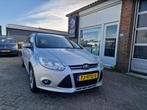 Ford Focus - Wagon ''Trendline'' Navi - Clima - Stoelverwarm, Auto's, Euro 5, Gebruikt, Handgeschakeld, Grijs