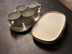 IKEA servies (Gladelig) 4x borden + 4x kopjes, Ophalen, Zo goed als nieuw, Overige stijlen, Bord(en)