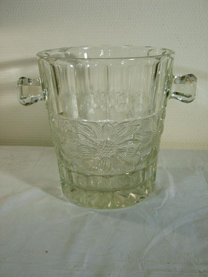 Glazen champagne- of wijnkoeler., Antiek en Kunst, Curiosa en Brocante, Ophalen of Verzenden