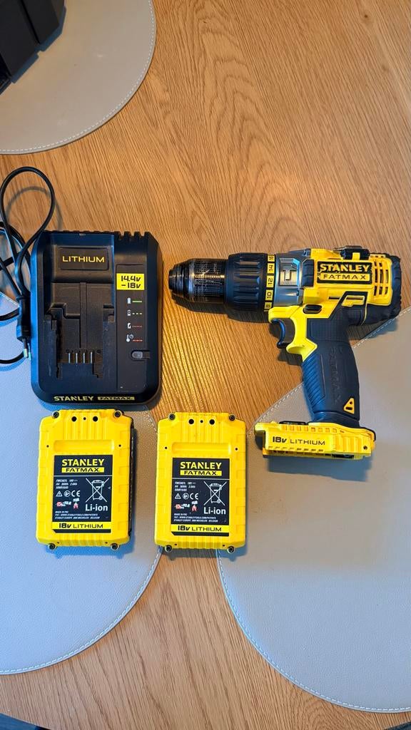 Stanley Fatmax FMC625 Accu Schroef- en Klopboormachine, Doe-het-zelf en Verbouw, Ophalen of Verzenden, Minder dan 400 watt, Klopboormechanisme