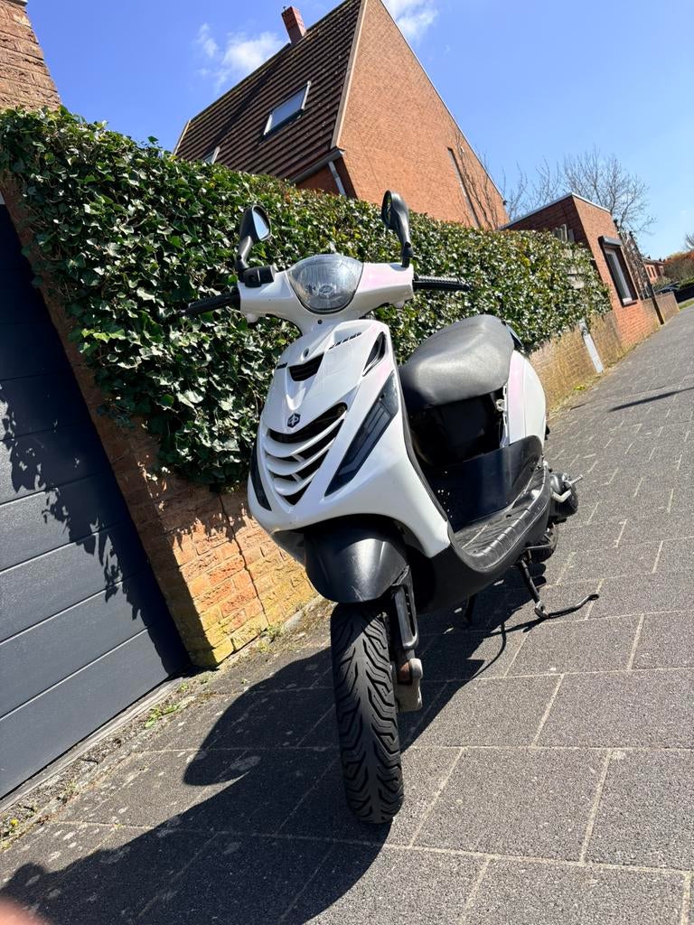 Zip 70cc h2o, Fietsen en Brommers, Scooters | Piaggio, Zo goed als nieuw, Zip, Tweetakt, Ophalen