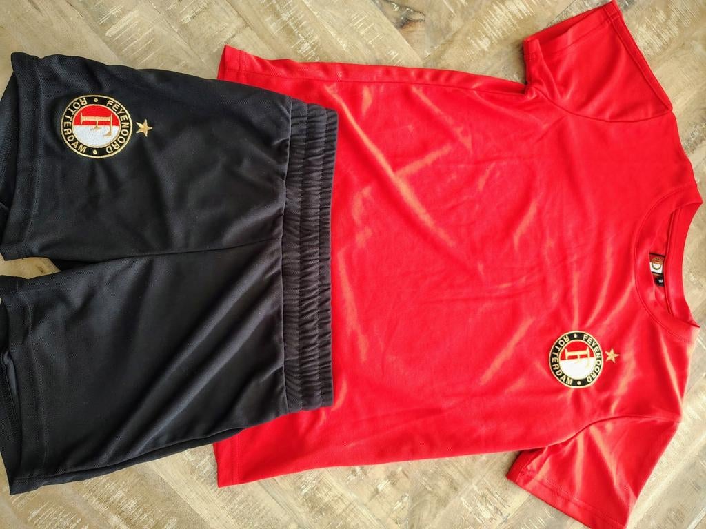 Feyenoord Tenue, Nieuw, Overige maten, Ophalen of Verzenden, Voetbal