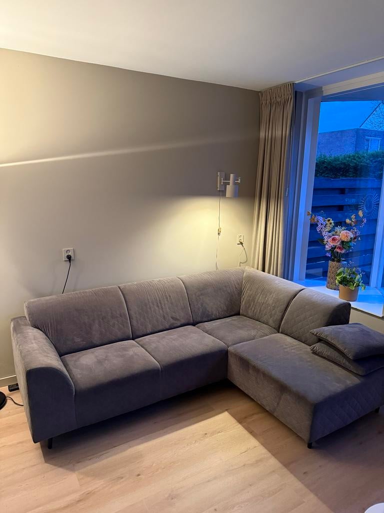 Grijze hoekbank, Gebruikt, Hoekbank, 75 tot 100 cm, Ophalen of Verzenden