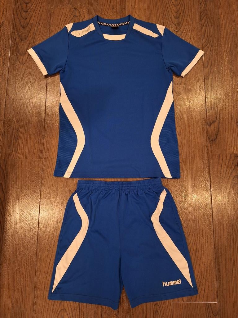 Hummel sportsetje maat 164, Ophalen of Verzenden, Hummel, Jongen of Meisje, Sport- of Zwemkleding