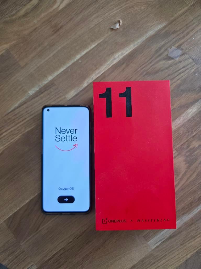 OnePlus 11 zwart 256 GB (inc Hoesje en screenprotector), Telecommunicatie, Mobiele telefoons | Overige merken, Ophalen of Verzenden