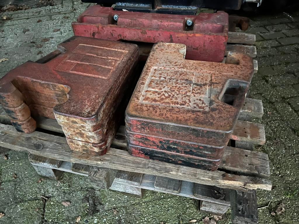 International 47kg gewichten, Zakelijke goederen, Agrarisch | Onderdelen | Banden, Velgen en Assen, Ophalen