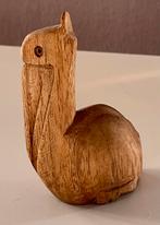 Houten pelikaan beeldje - 4,5x7 cm, Ophalen of Verzenden, Zo goed als nieuw, Dier