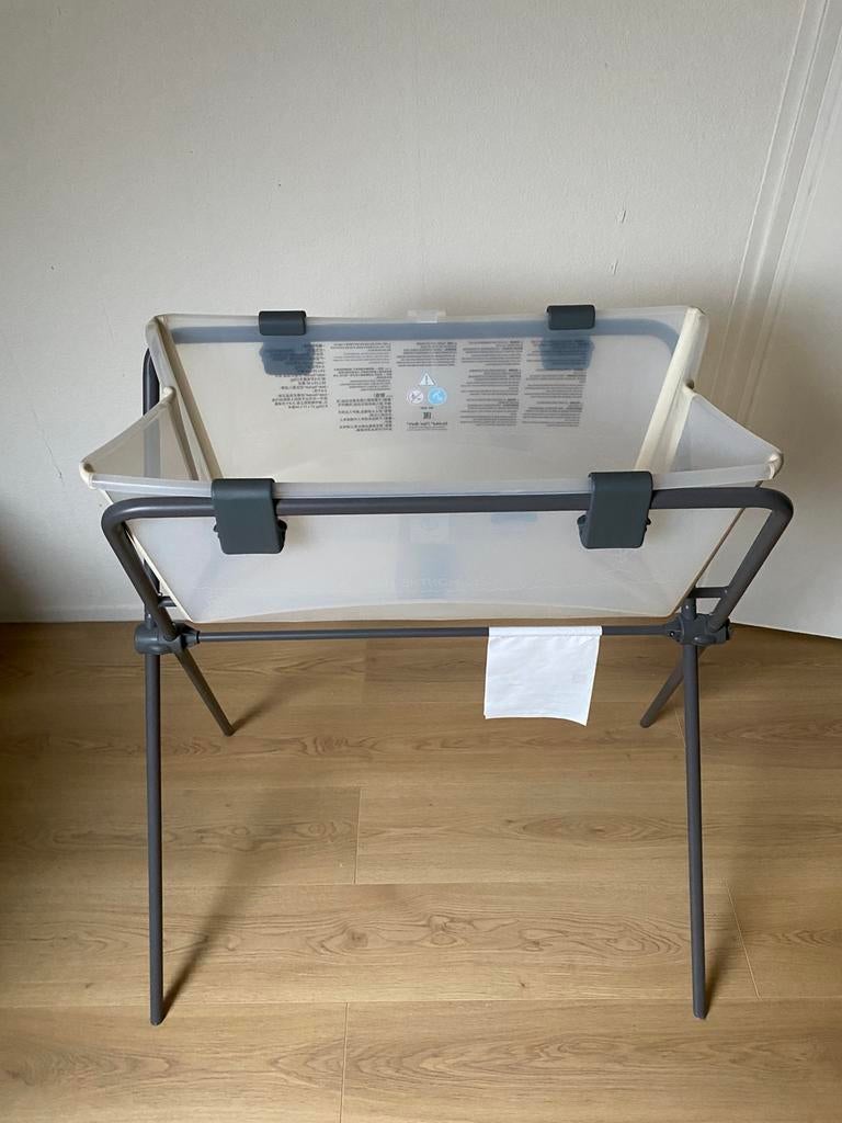Stokke Baby Bad set met standaard en inzetstuk, Kinderen en Baby's, Badjes en Verzorging, Zo goed als nieuw, Badje, Standaard