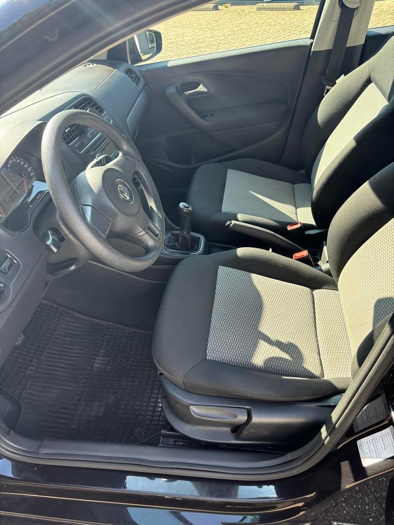 Volkswagen Polo 1.2 6V 44KW 5D My2009 2009 Zwart, Auto's, Voorwielaandrijving, 40 €/maand, Zwart, 1198 cc