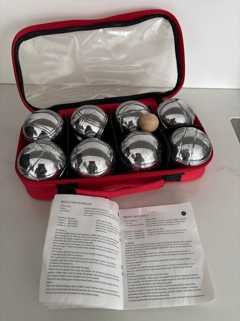 Jeu de boules set met 8 ballen en houten but in draagtas, Sport en Fitness, Overige Sport en Fitness, Ophalen of Verzenden, Gebruikt
