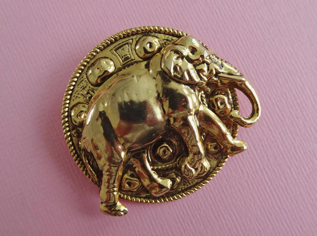 jwg Grote vintage 70s 80s olifant olifanten broche goud klr, Sieraden, Tassen en Uiterlijk, Antieke sieraden, Verzenden, Overige materialen
