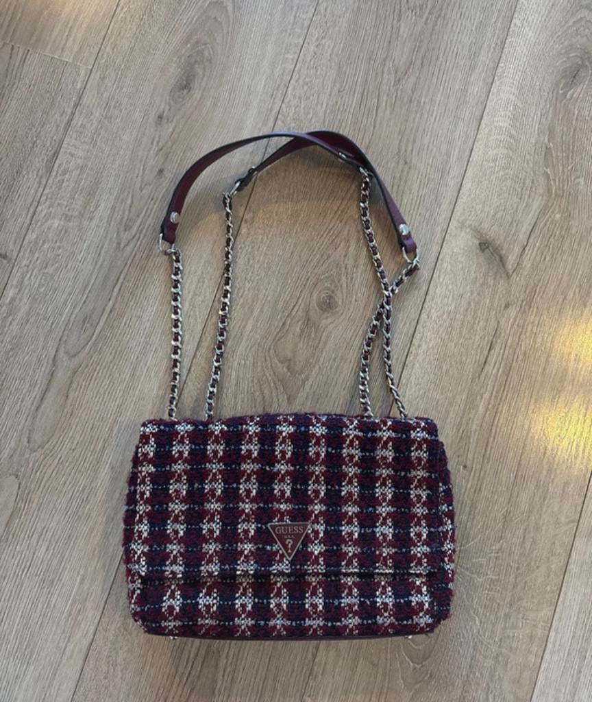 Bordeaux rode Guess tas, Ophalen of Verzenden, Zo goed als nieuw, Rood, Overige merken