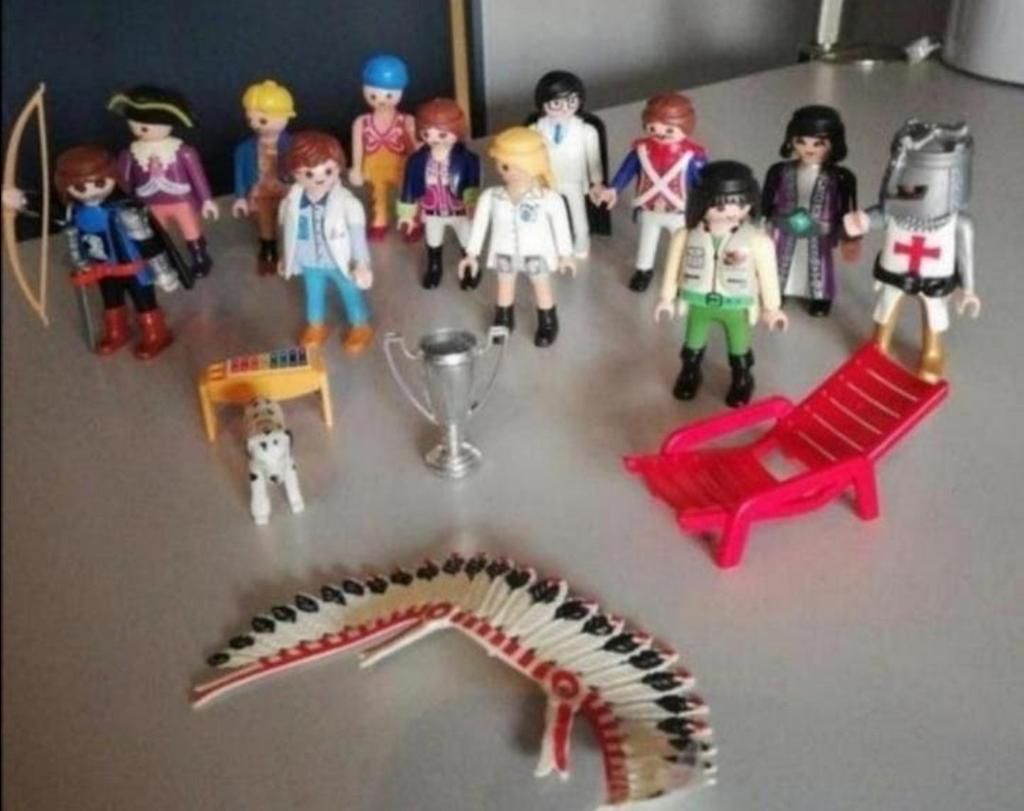 Collectie playmobil poppetjes, coaching /familie opstelling, Kinderen en Baby's, Speelgoed | Playmobil, Ophalen of Verzenden, Zo goed als nieuw